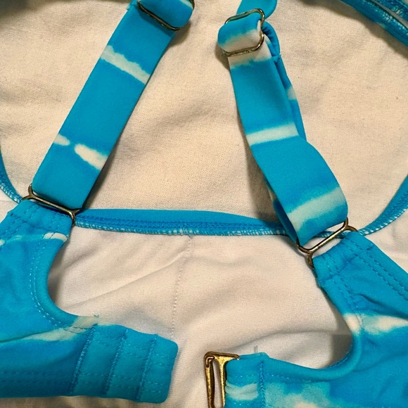 Xhilaration Aqua Bikini Set - Picture 5 of 5